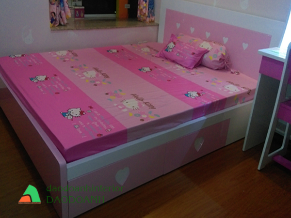 Giường ngủ bé gái màu hồng GNBG1505